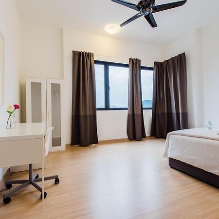 Cozy Homestay With Wifi @Encorp Strand Mall @Alpha Ivf Petaling Jaya Eksteriør billede