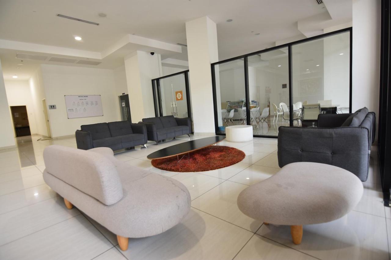 Cozy Homestay With Wifi @Encorp Strand Mall @Alpha Ivf Petaling Jaya Eksteriør billede