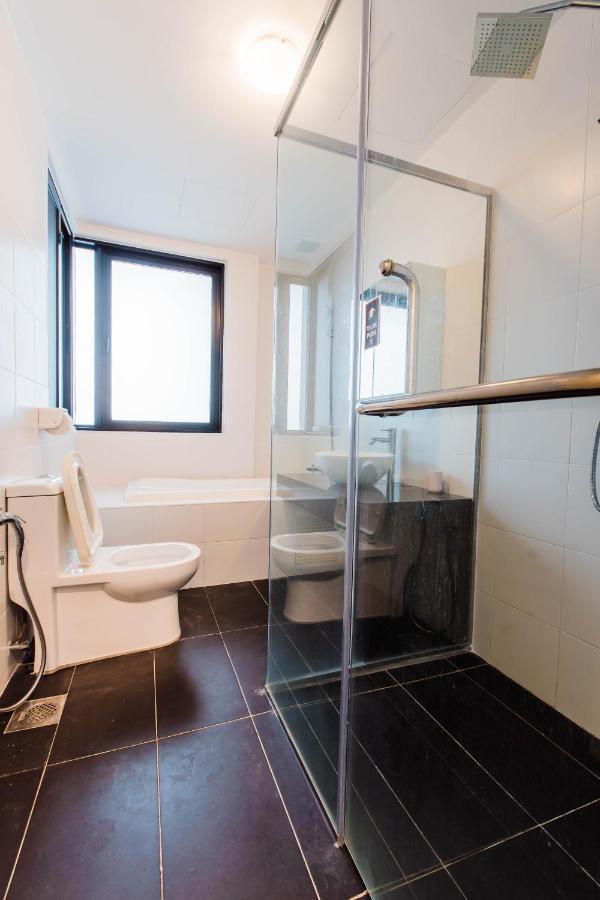 Cozy Homestay With Wifi @Encorp Strand Mall @Alpha Ivf Petaling Jaya Eksteriør billede