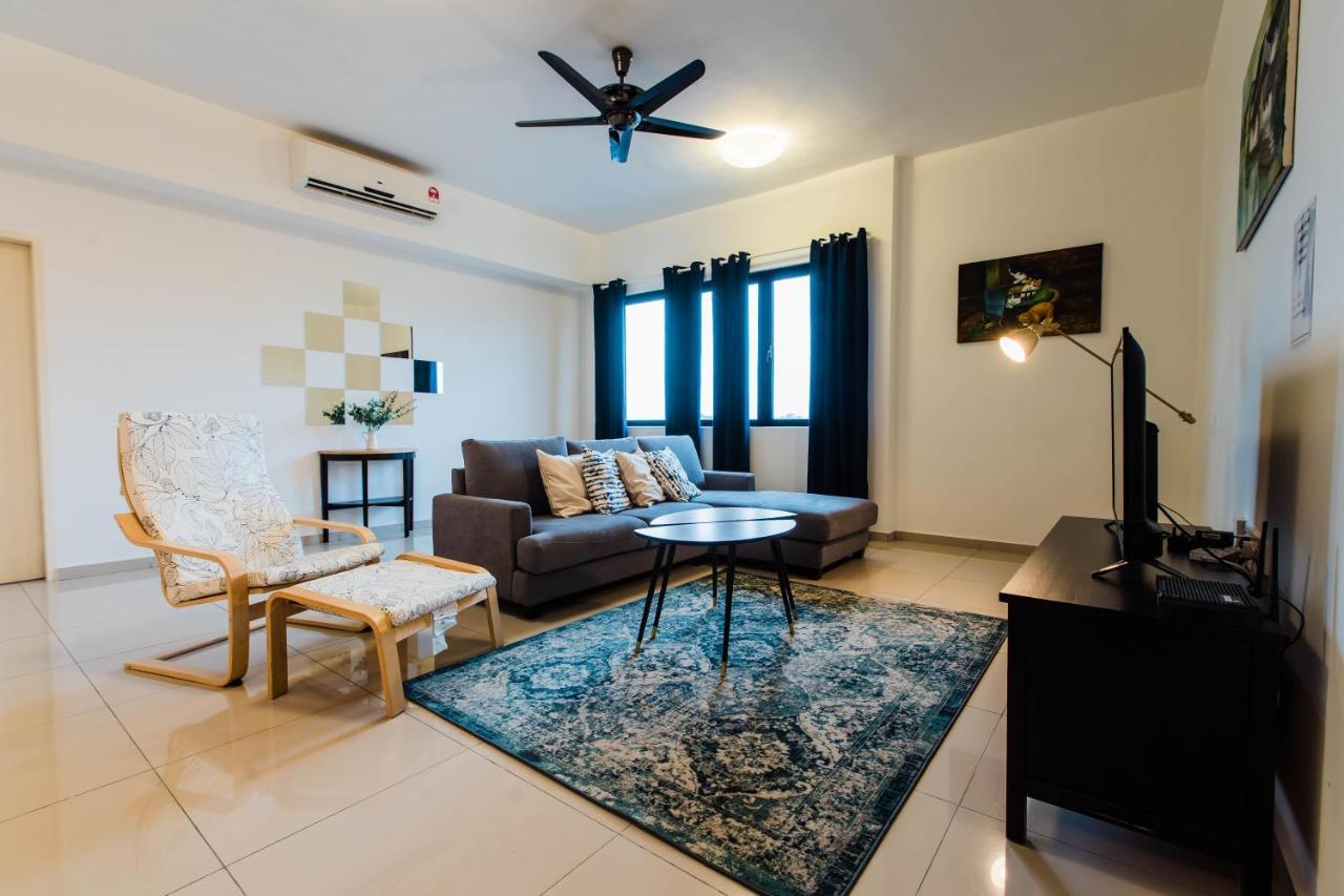 Cozy Homestay With Wifi @Encorp Strand Mall @Alpha Ivf Petaling Jaya Eksteriør billede