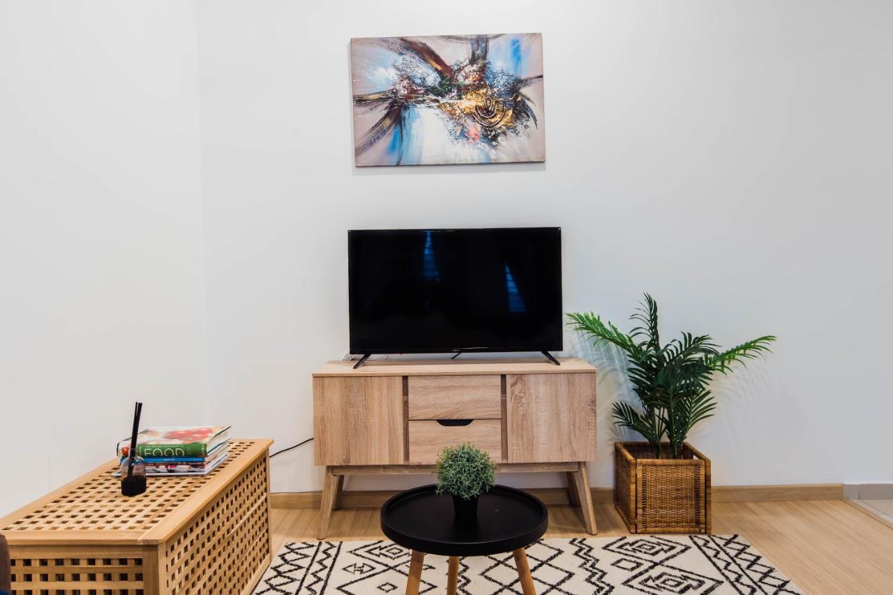 Cozy Homestay With Wifi @Encorp Strand Mall @Alpha Ivf Petaling Jaya Eksteriør billede