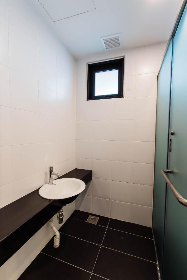 Cozy Homestay With Wifi @Encorp Strand Mall @Alpha Ivf Petaling Jaya Eksteriør billede